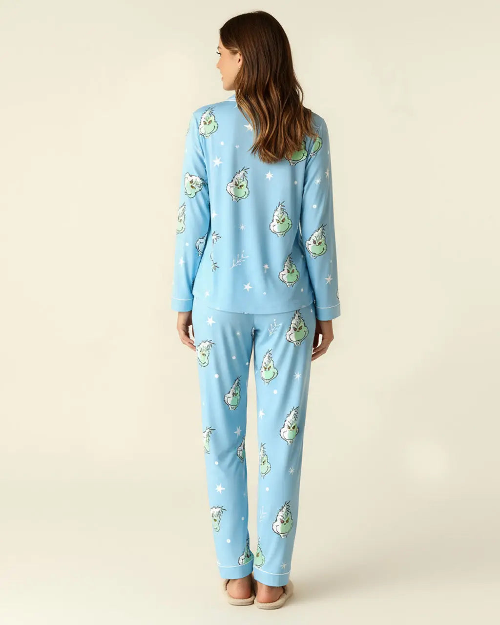 SOLACE CHICThe Grinch Print Silky Pajama Set