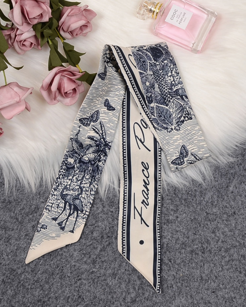 SOLACE  Navy Blue Toile De Jouy Paris France Print Skinny Vintage Scarf 