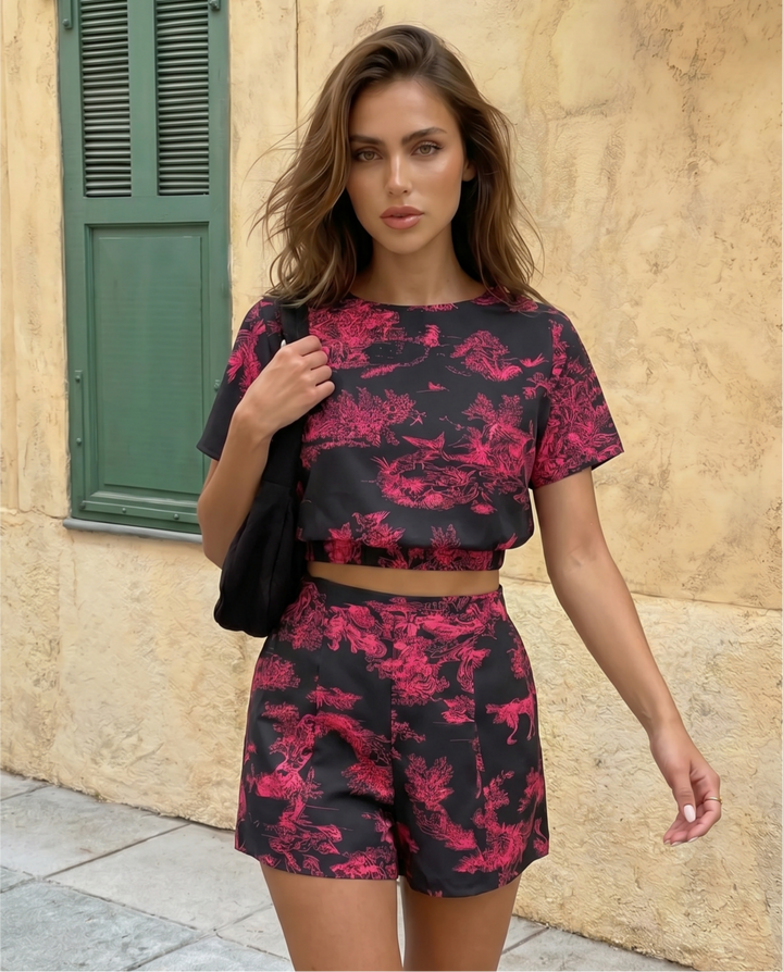SOLACE  Blue Short Sleeve Crop Top And High Waist Shorts Two Piece Set 