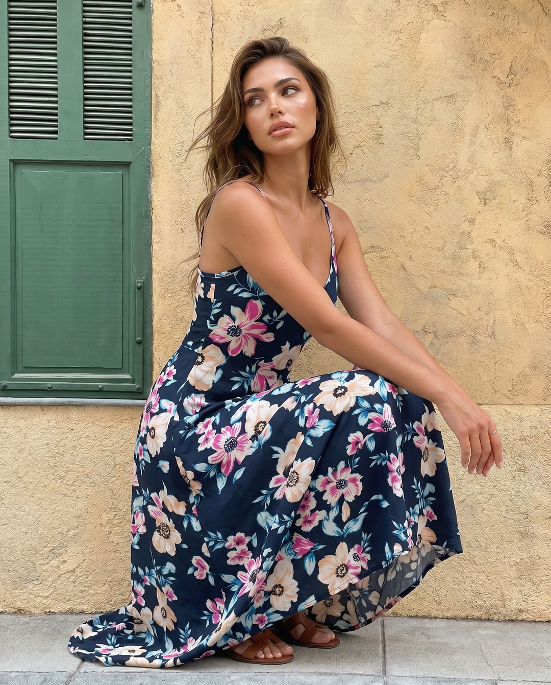 SOLACE  Dark Floral Print V-Neck Spaghetti Strap Maxi Dress 