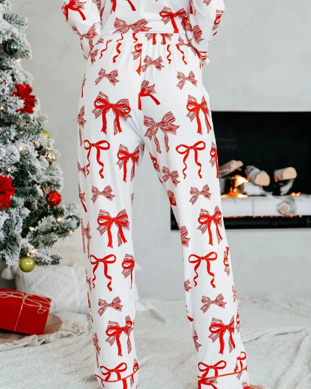 SOLACE CHICButtery Soft Red Bow Print Pajama Set