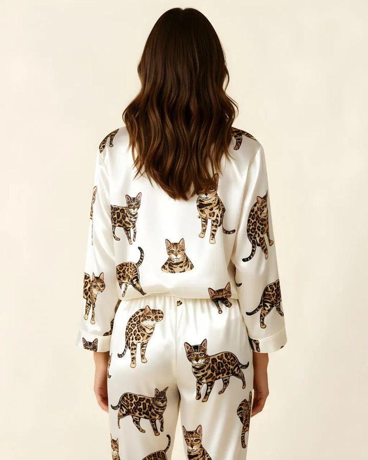 SOLACE CHICBengal Cat Pattern Satin Pajama Set