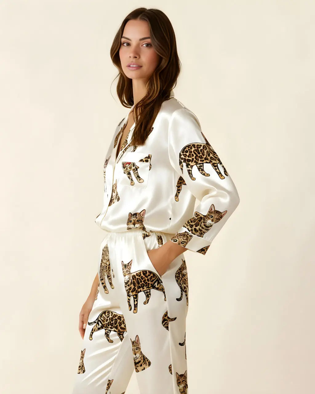 SOLACE CHICBengal Cat Pattern Satin Pajama Set
