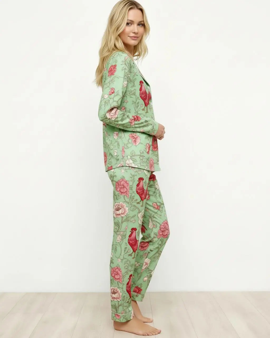 SOLACE CHICVintage Rooster Floral Print Pajama Set