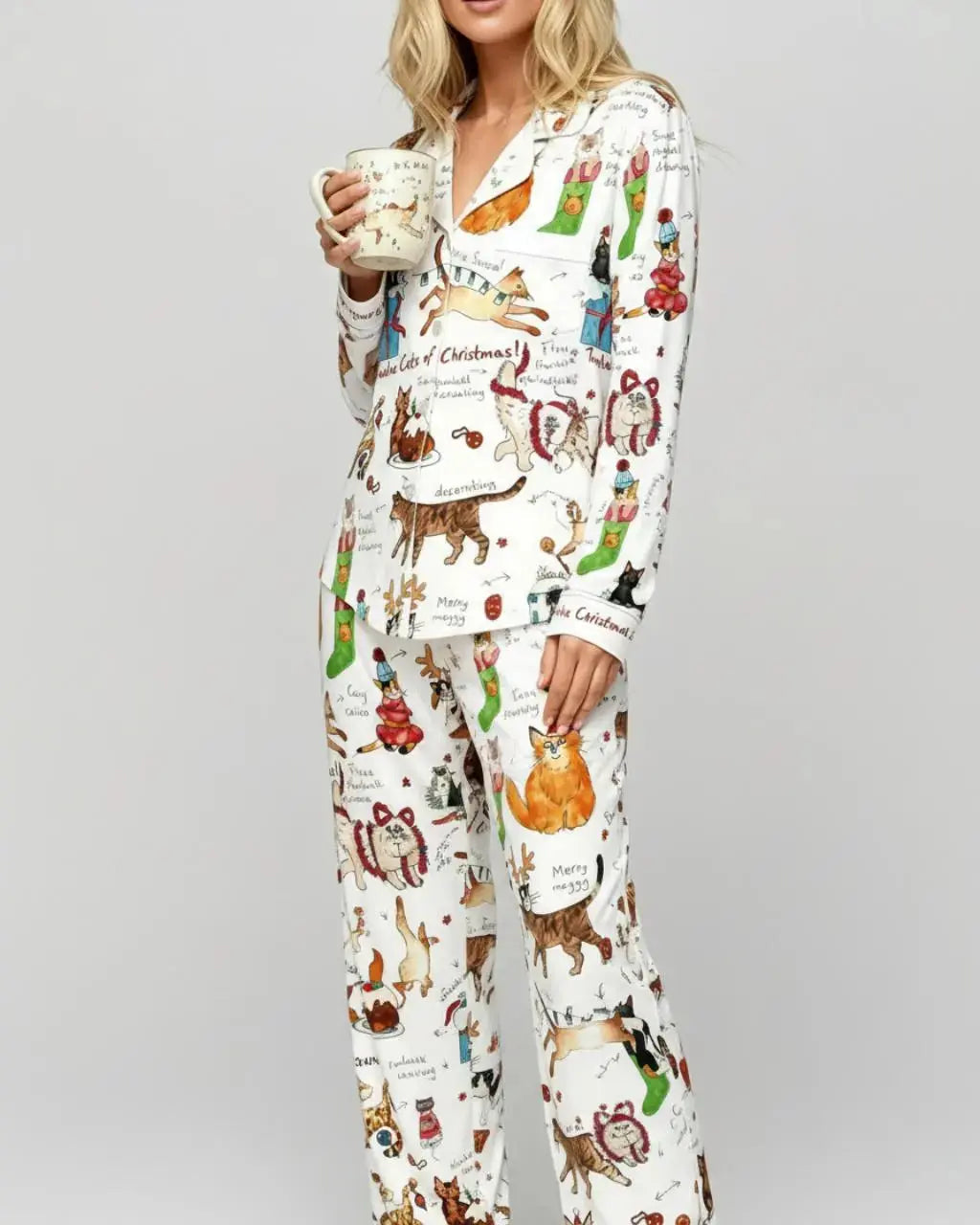 SOLACE CHICChristmas Cats Print Pajama Set