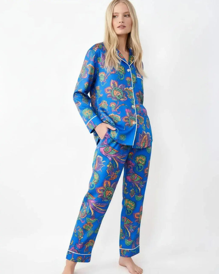 SOLACE CHICVintage Peacock Floral Satin Pajama Set
