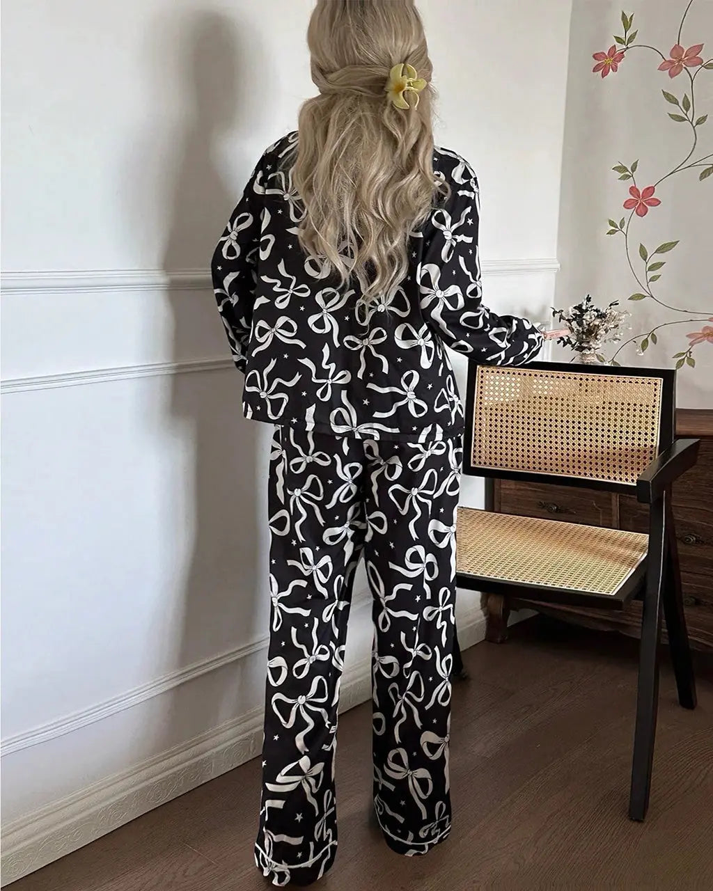 SOLACE CHICBow Star Print Lapel Collar Pajama Set