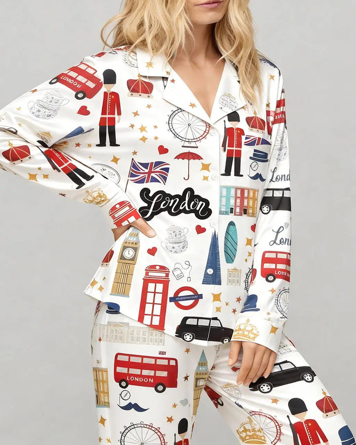 SOLACE CHICLondon England Satin Pajama Set