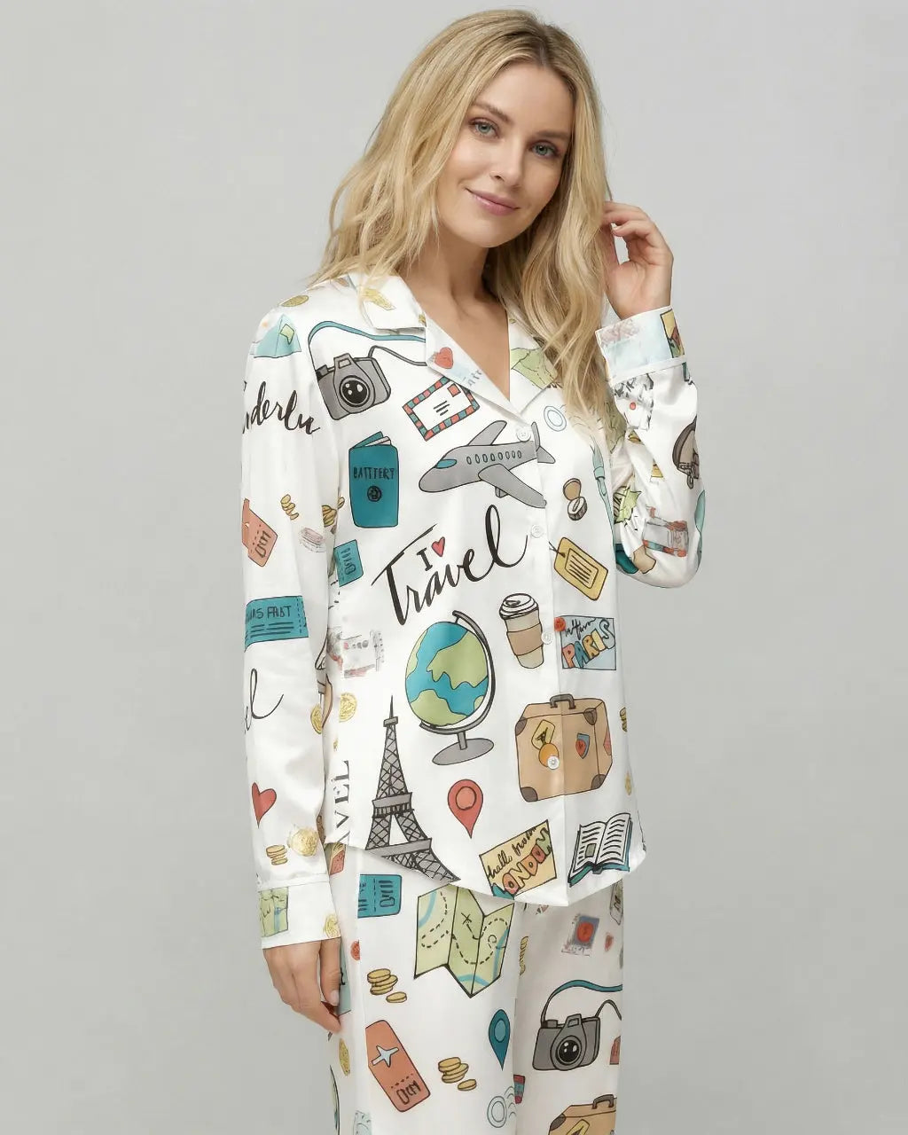 SOLACE CHICTravel Theme Print Satin Pajama Set