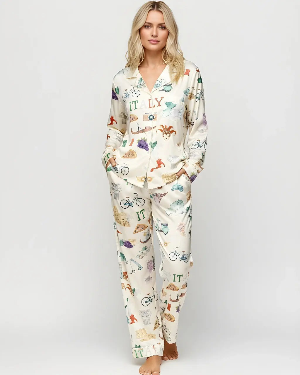 SOLACE CHICItalian Vacation Satin Pajama Set