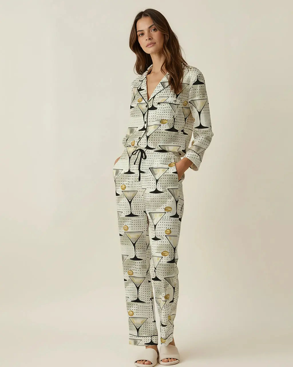 SOLACE CHICOlive Martini Drinking Pattern Pajama Set