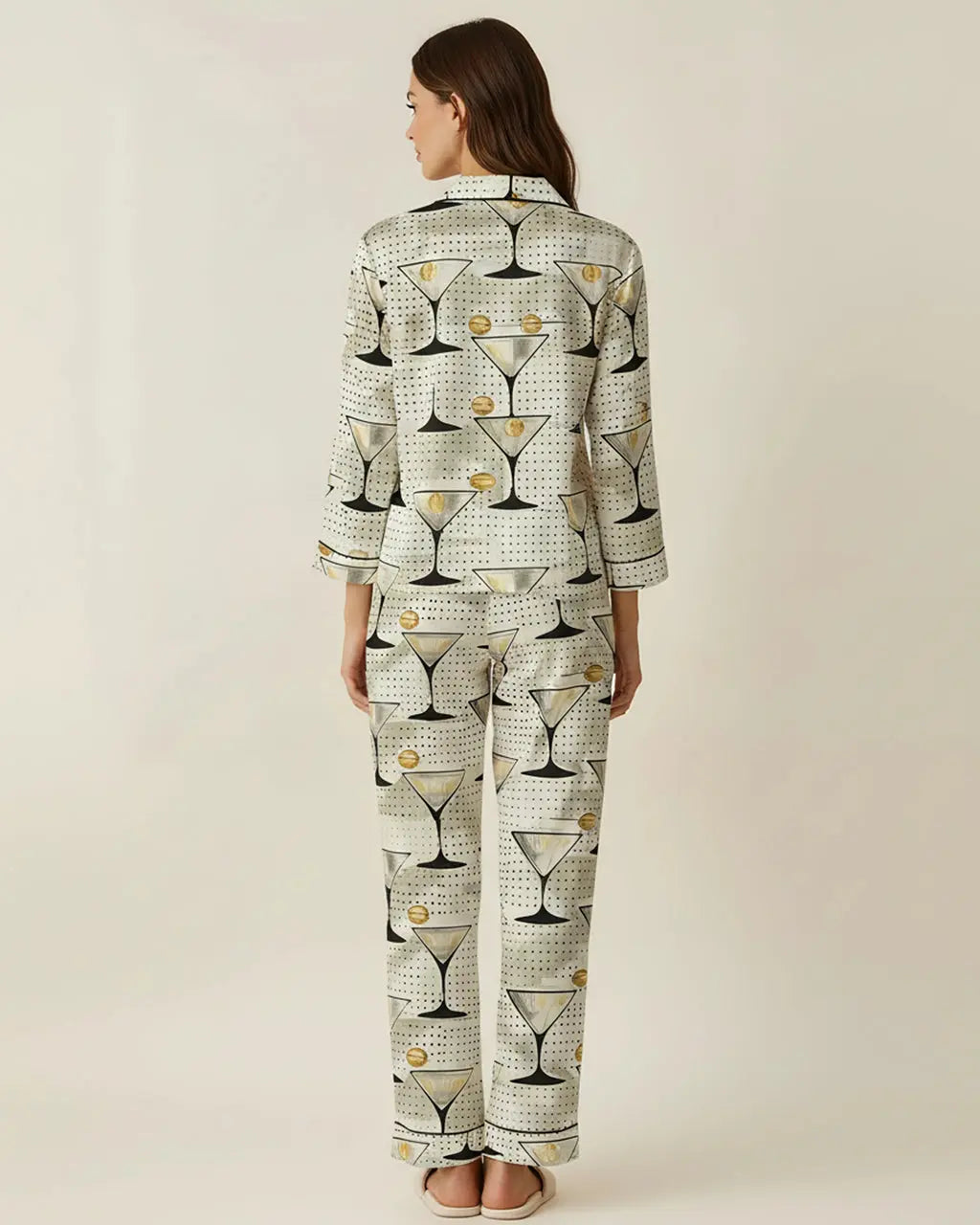 SOLACE CHICOlive Martini Drinking Pattern Pajama Set