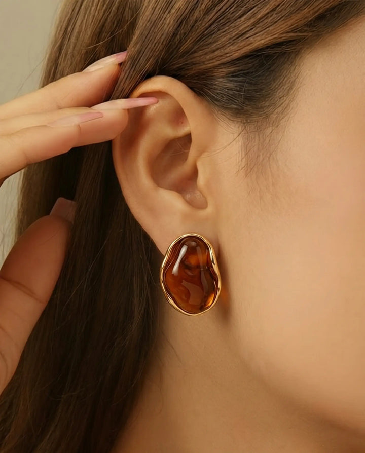 SOLACE  Gold Tone Irregular Amber Resin Sculpted Frame Alloy Stud Earrings 