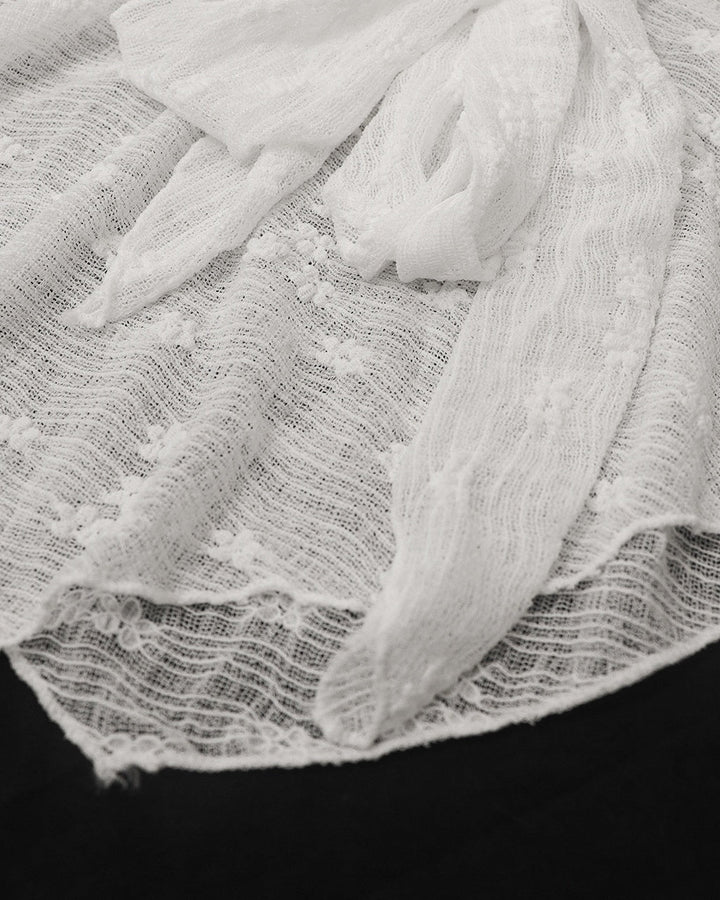 SOLACE  White Mesh Strapless Front Bow Detail Tube Top 