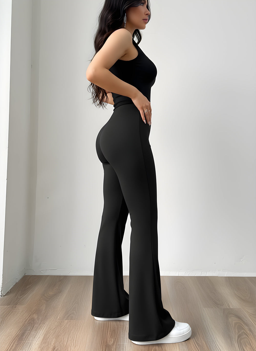 Black High-Waist Elastic Flared Yoga Pants SOLACE