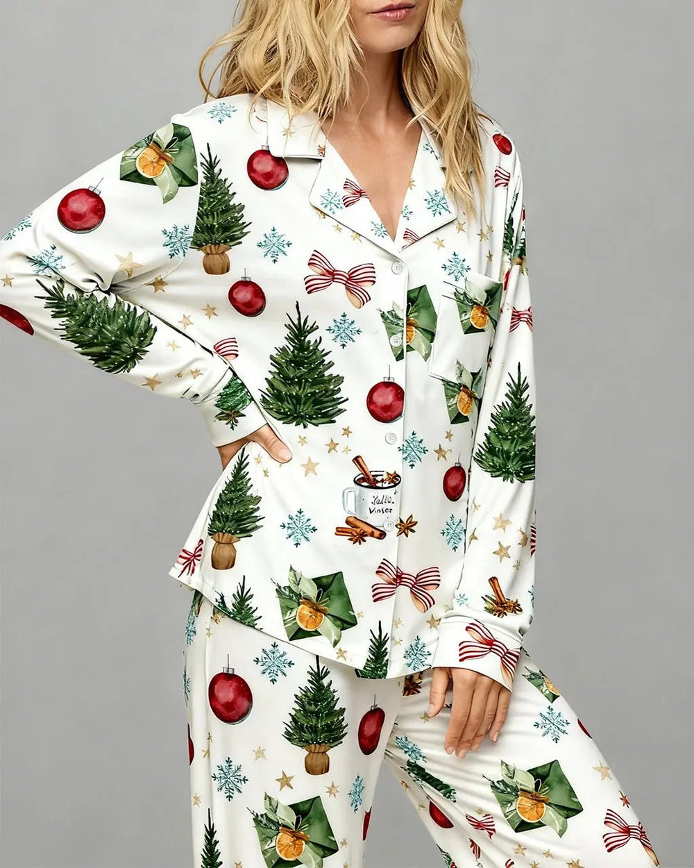 SOLACE CHICChristmas Tree Print Pajama Set