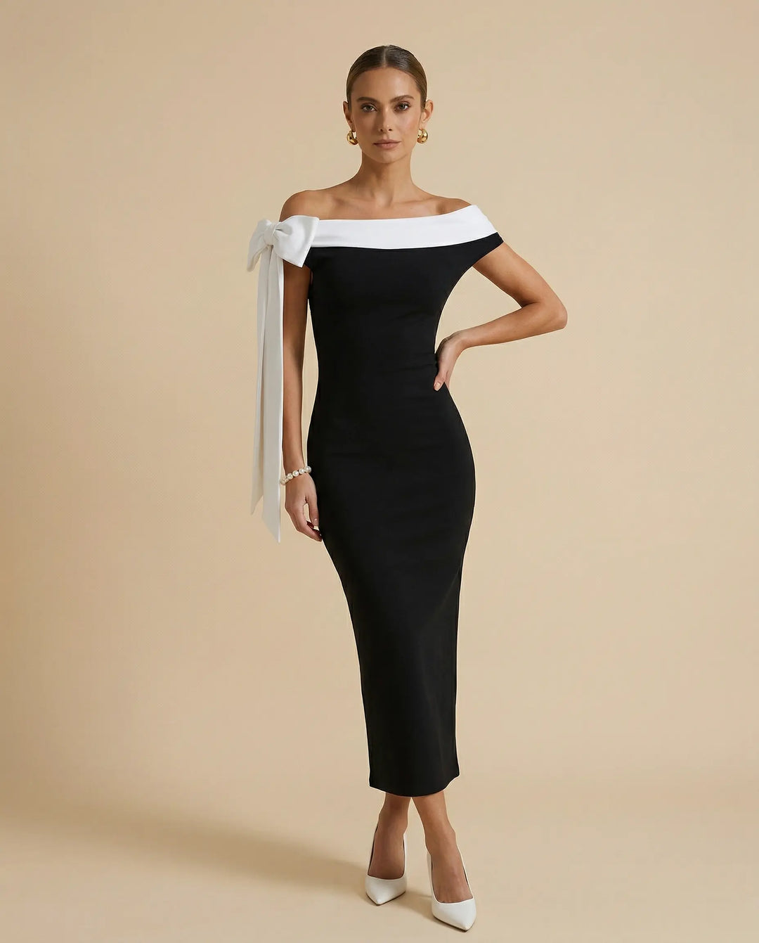 SOLACE  Black Colorblock Off-Shoulder Bow Tie Bodycon Midi Dress 