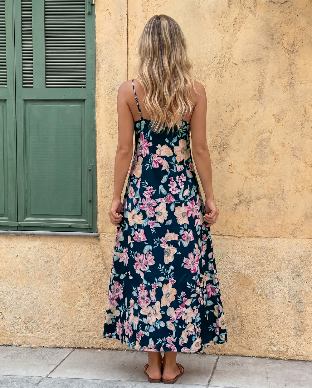 SOLACE  Dark Floral Print V-Neck Spaghetti Strap Maxi Dress 