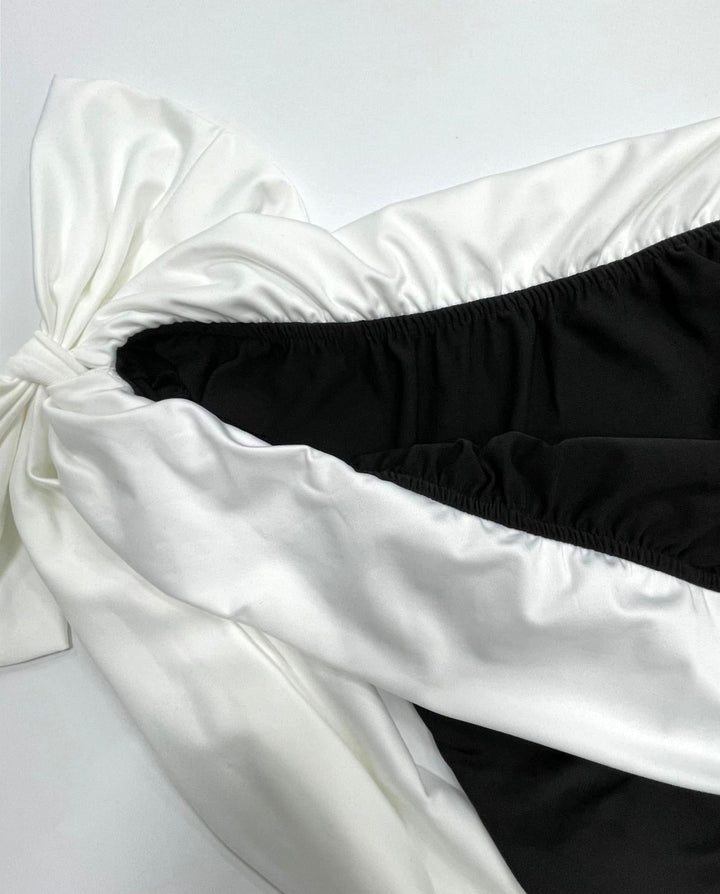 SOLACEBlack Colorblock Off-Shoulder Bow Tie Bodycon Midi Dress