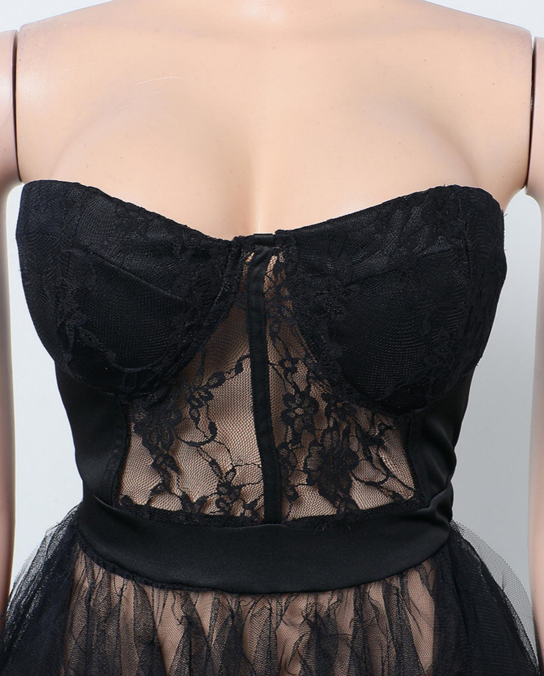 SOLACEBlack Strapless Lace Insert Tiered Ruffle Tulle Maxi Evening Dress