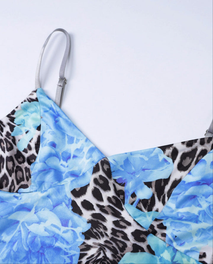 SOLACEBlue Floral Spaghetti Strap Bodycon Maxi Dress