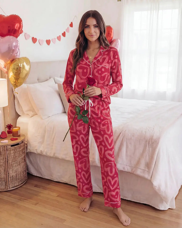SOLACE CHICLove Heart Print Pajama Set