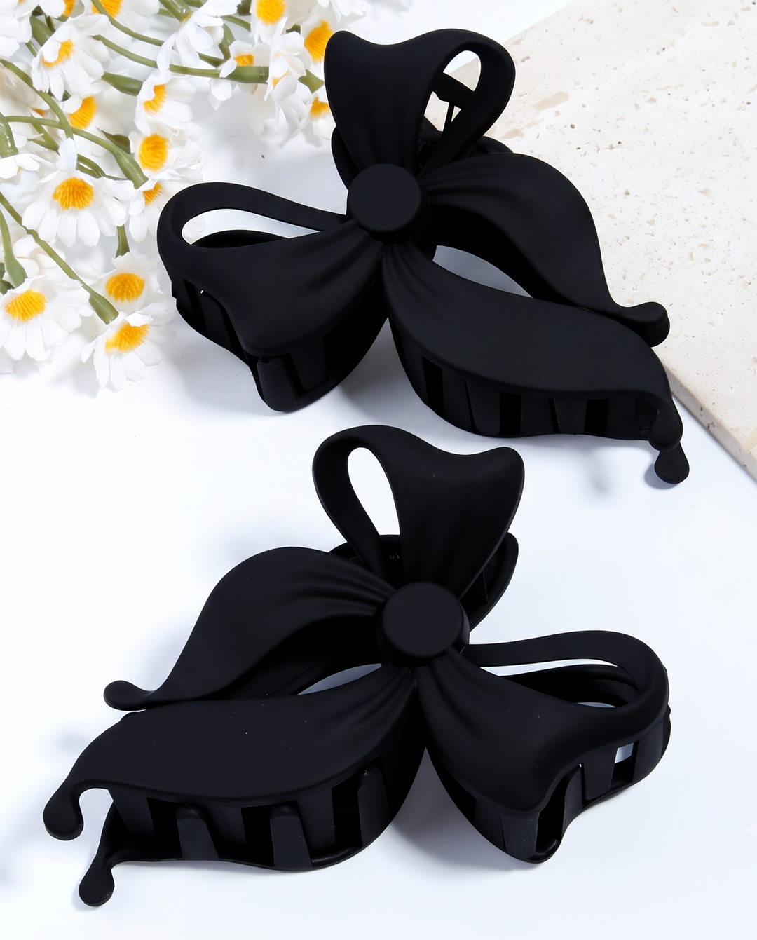 SOLACEMatte Black Hollow Flower Shape Hair Claw Clip