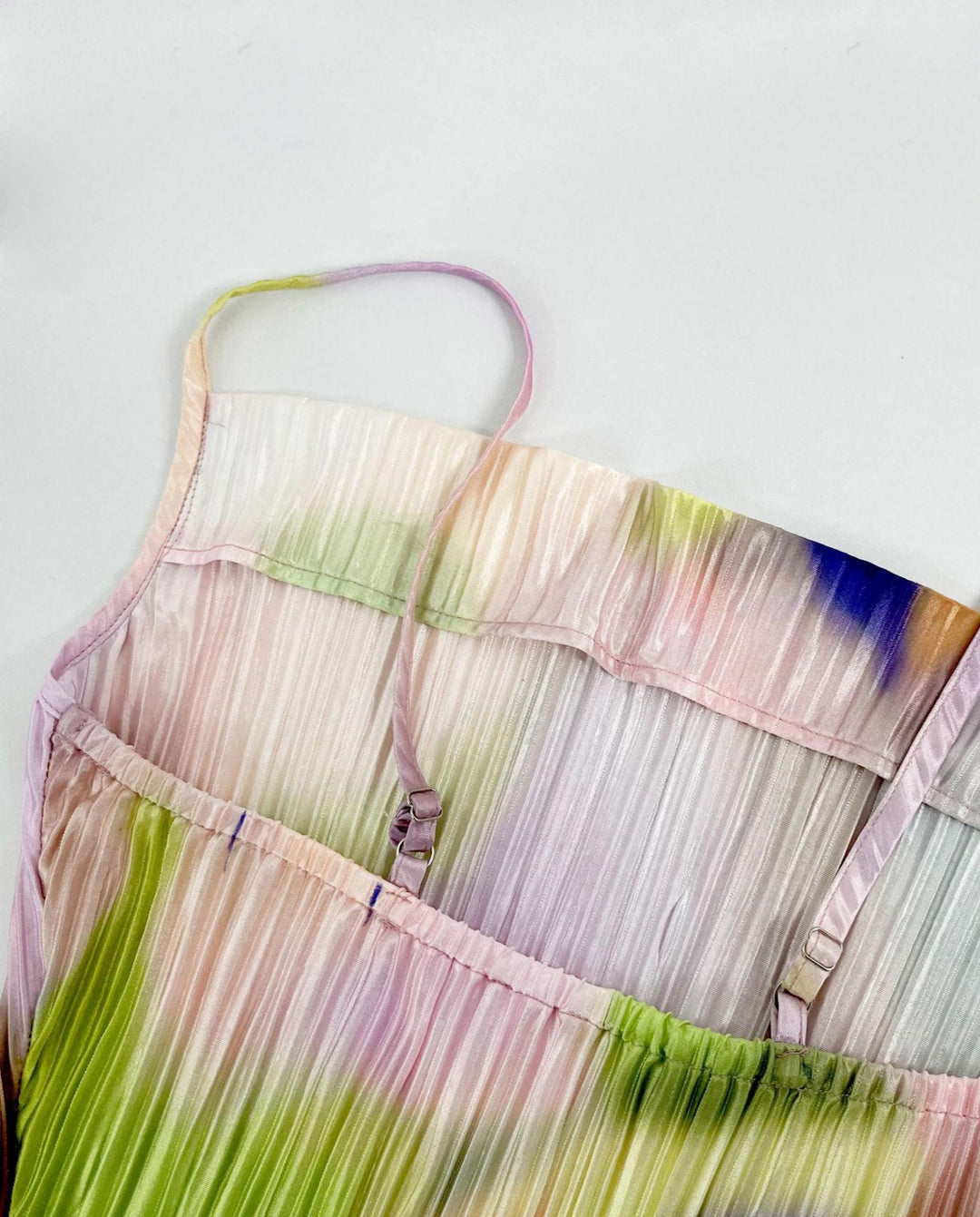 SOLACEMulticolor Abstract Watercolor Pleated Maxi Dress