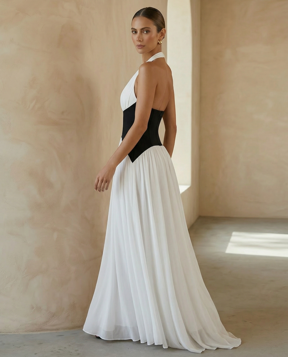 SOLACE  Colorblock Halter Deep V Neck Backless Flowy Maxi Dress 