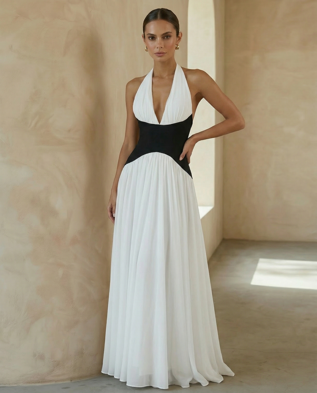 SOLACE  Colorblock Halter Deep V Neck Backless Flowy Maxi Dress 