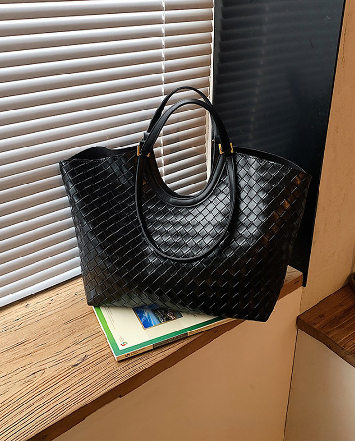 Black Hand Woven Large Capacity Wing Tote Bag