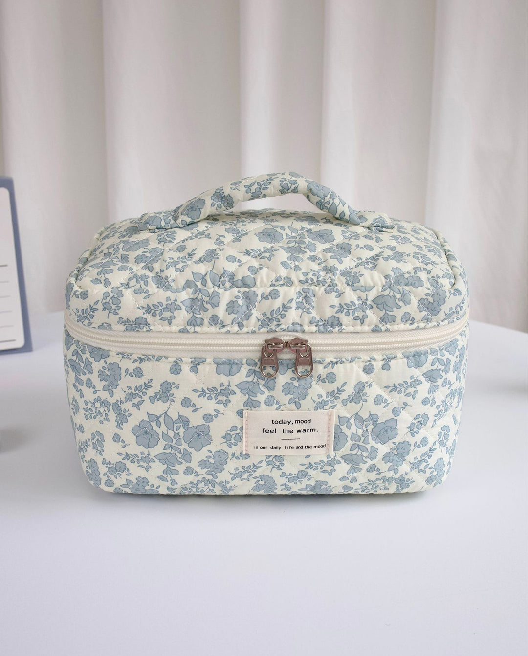 Blue Floral Quilted Cosmetic Bag Set 3 Pieces Travel Makeup Organizer Pouches