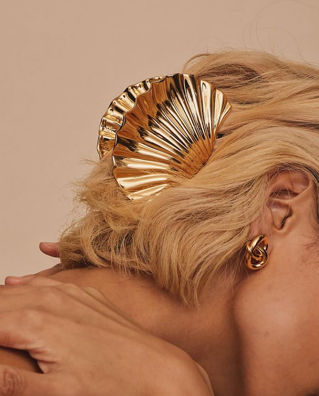 2 Pieces Gold Pleated Fan Shape Hair Claw Clip Set