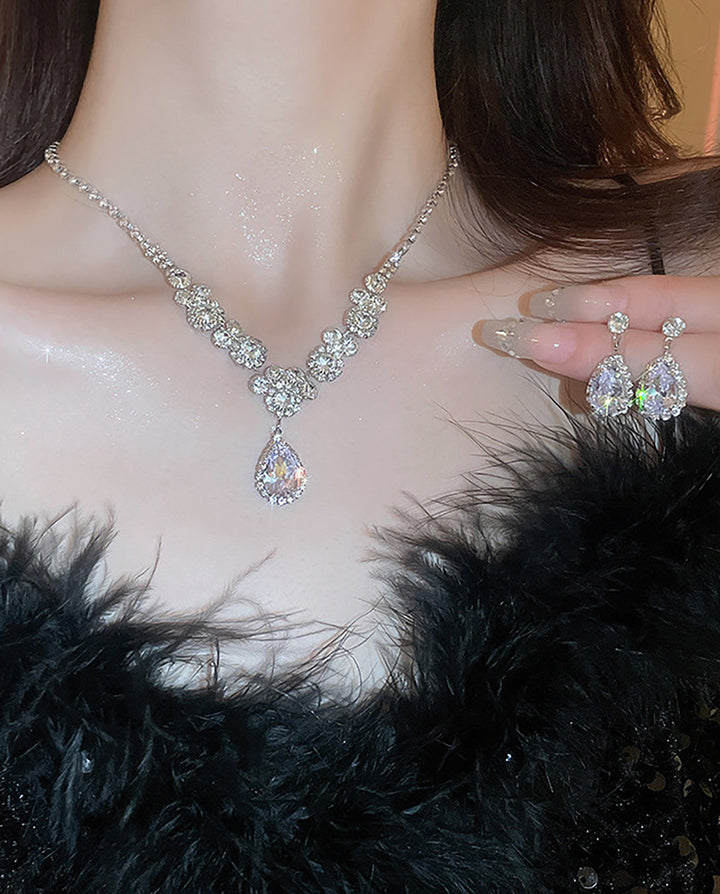 Teardrop Rhinestone Floral Cluster Necklace And Drop Earring Jewelry Set