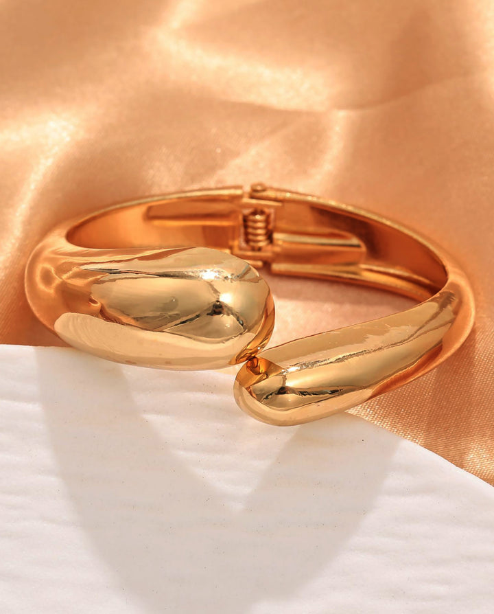 Metal Geometric Irregular Water Drop Shaped Bracelet