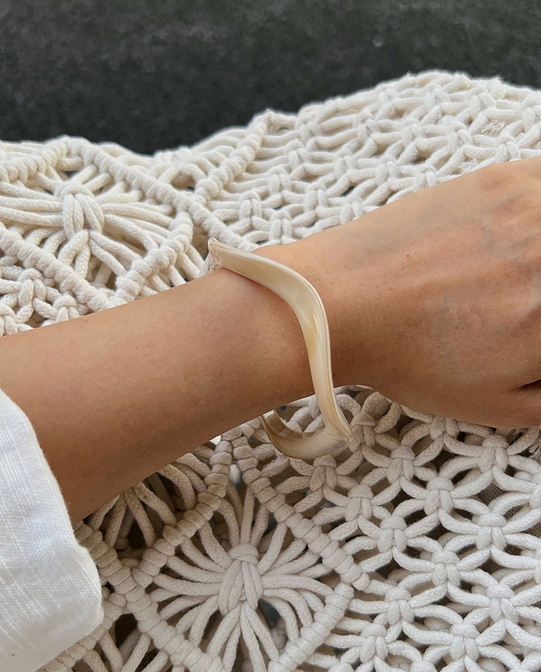 Vintage Geometric Irregular Resin Bangle Bracelet