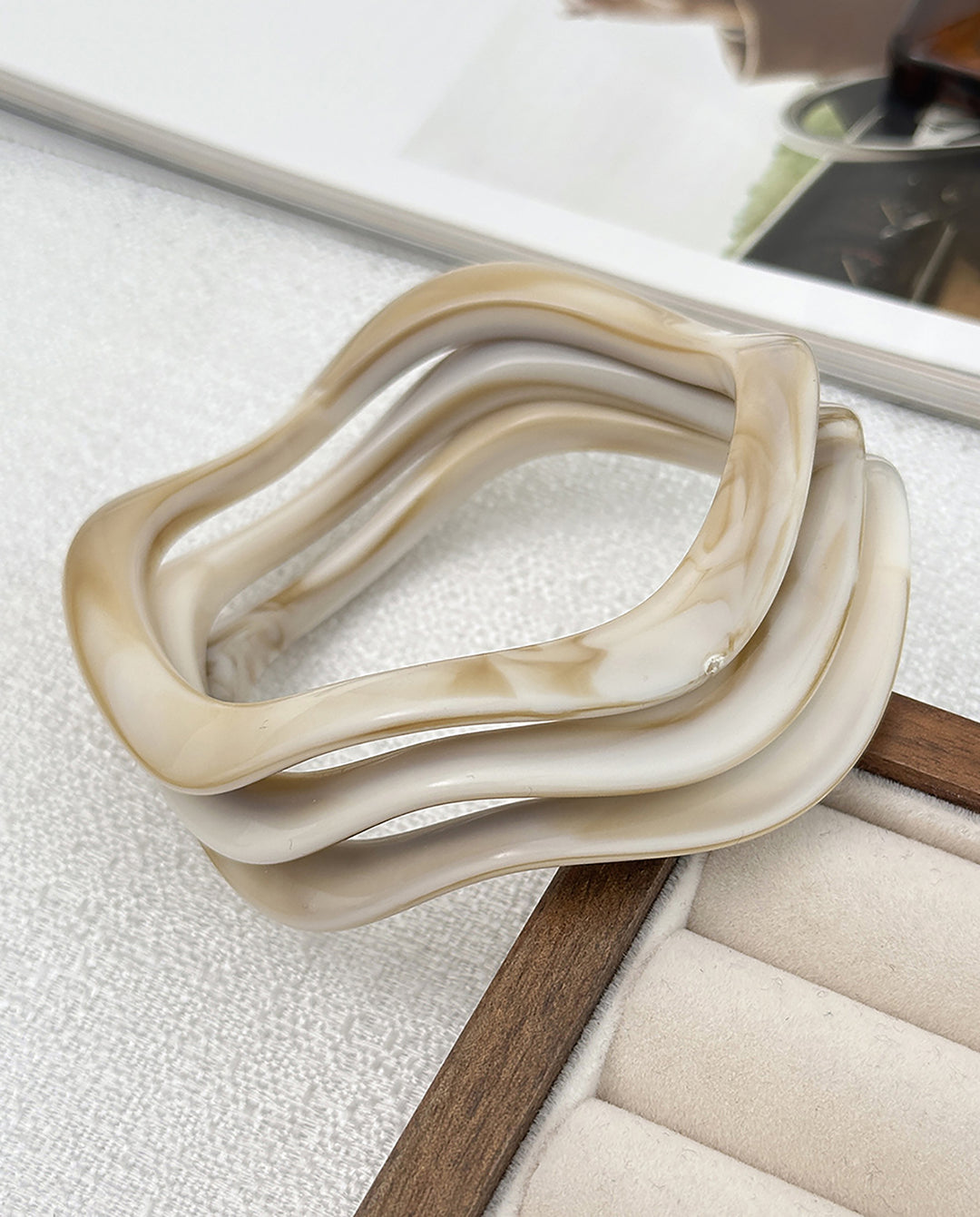 Vintage Geometric Irregular Resin Bangle Bracelet