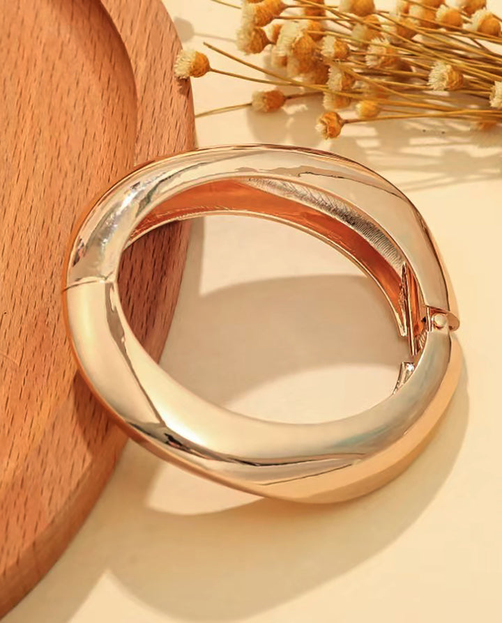 Metal Geometric Irregular Water Drop Shaped Bracelet