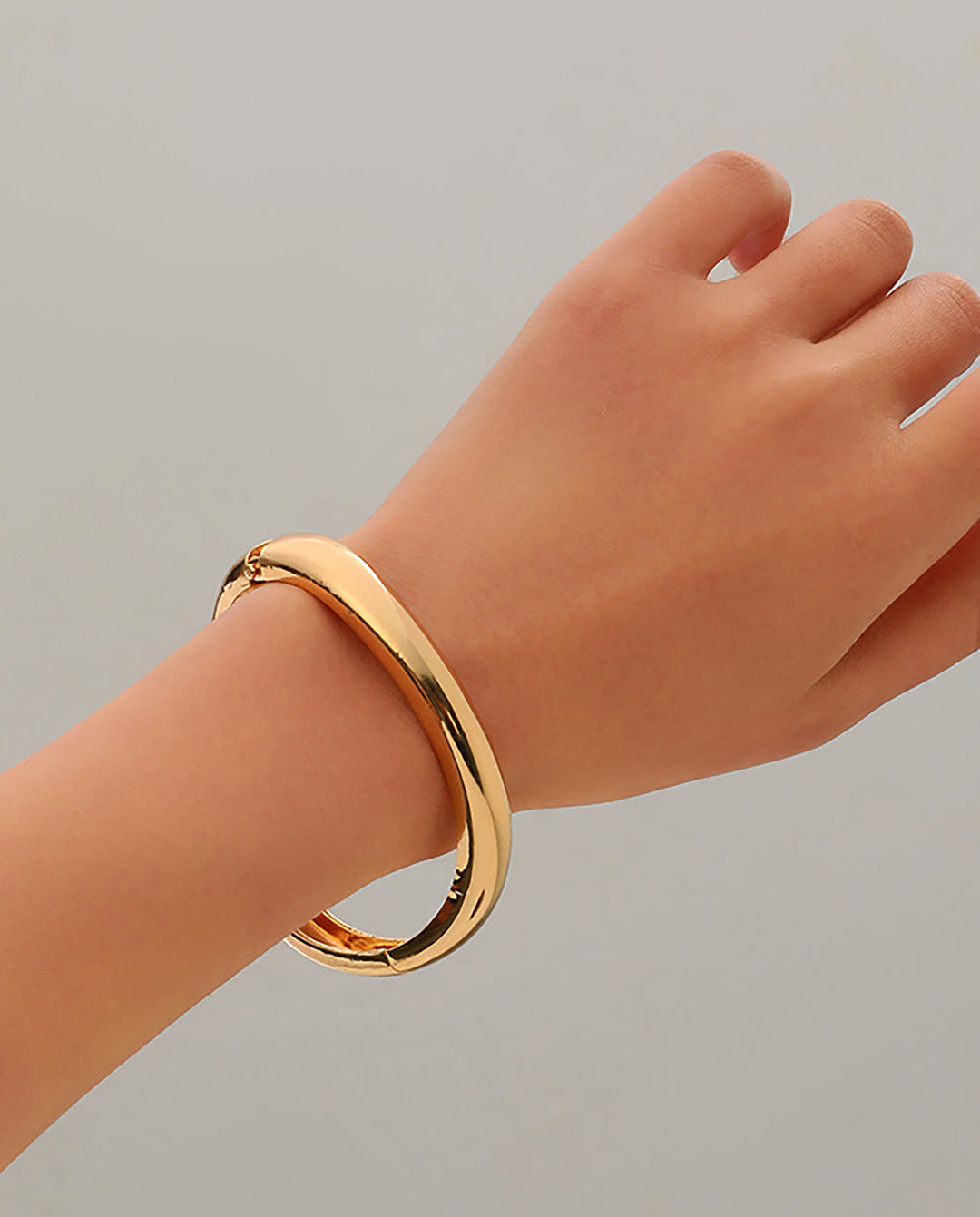 Metal Geometric Irregular Water Drop Shaped Bracelet