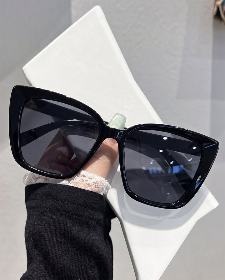 Two Color Option Cat Eye Square Sunglasses Solid Black Lens Gradient Brown Lens