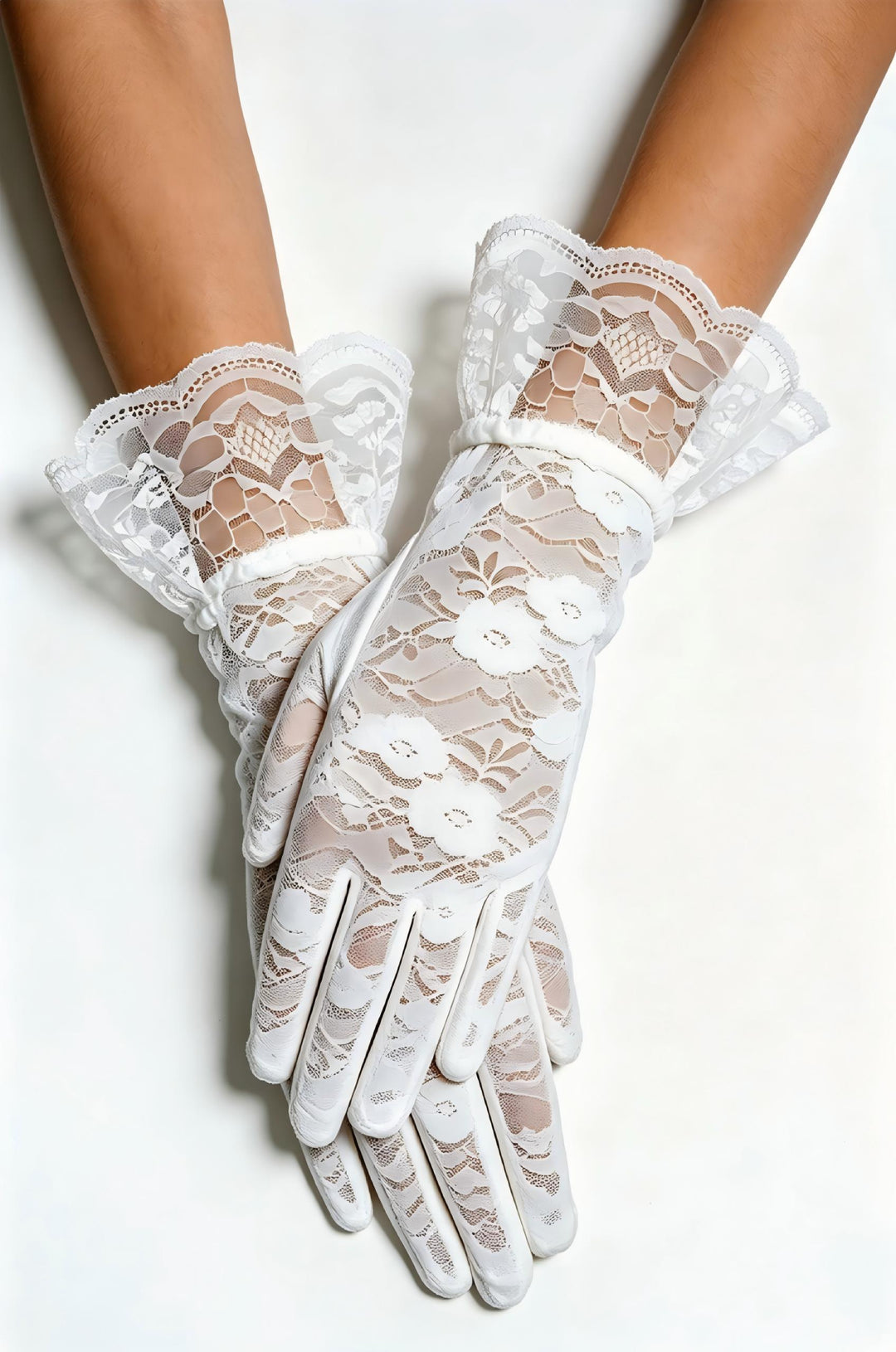 SOLACEFloral Lace Ruffled Cuff Bridal Gloves