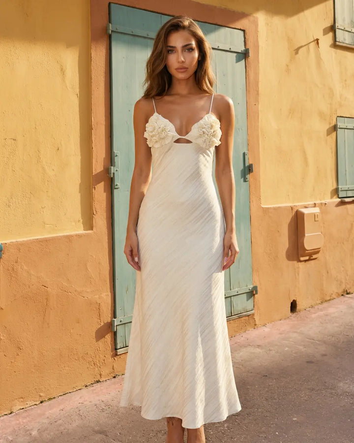 SOLACE  Off White 3D Floral Applique Sleeveless Slim Fit Midi Dress 