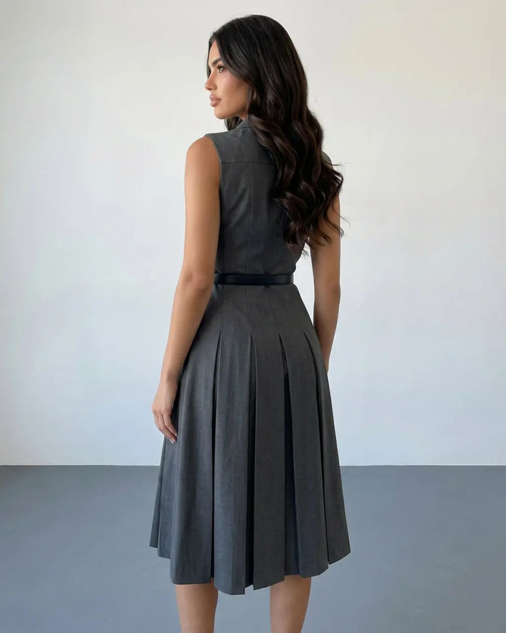 SOLACE  Grey Formal Sleeveless Collared Button Front Belted Pleated Midi Shirt Dress 