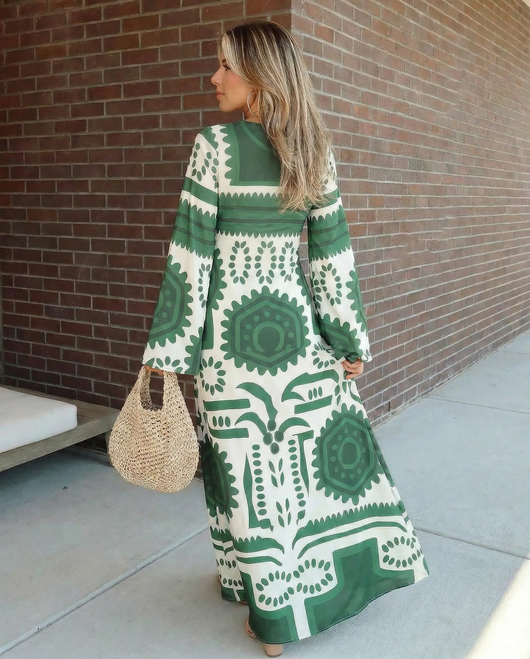 SOLACE  Green Geometric Print V-Neck Long Sleeve Maxi Dress 