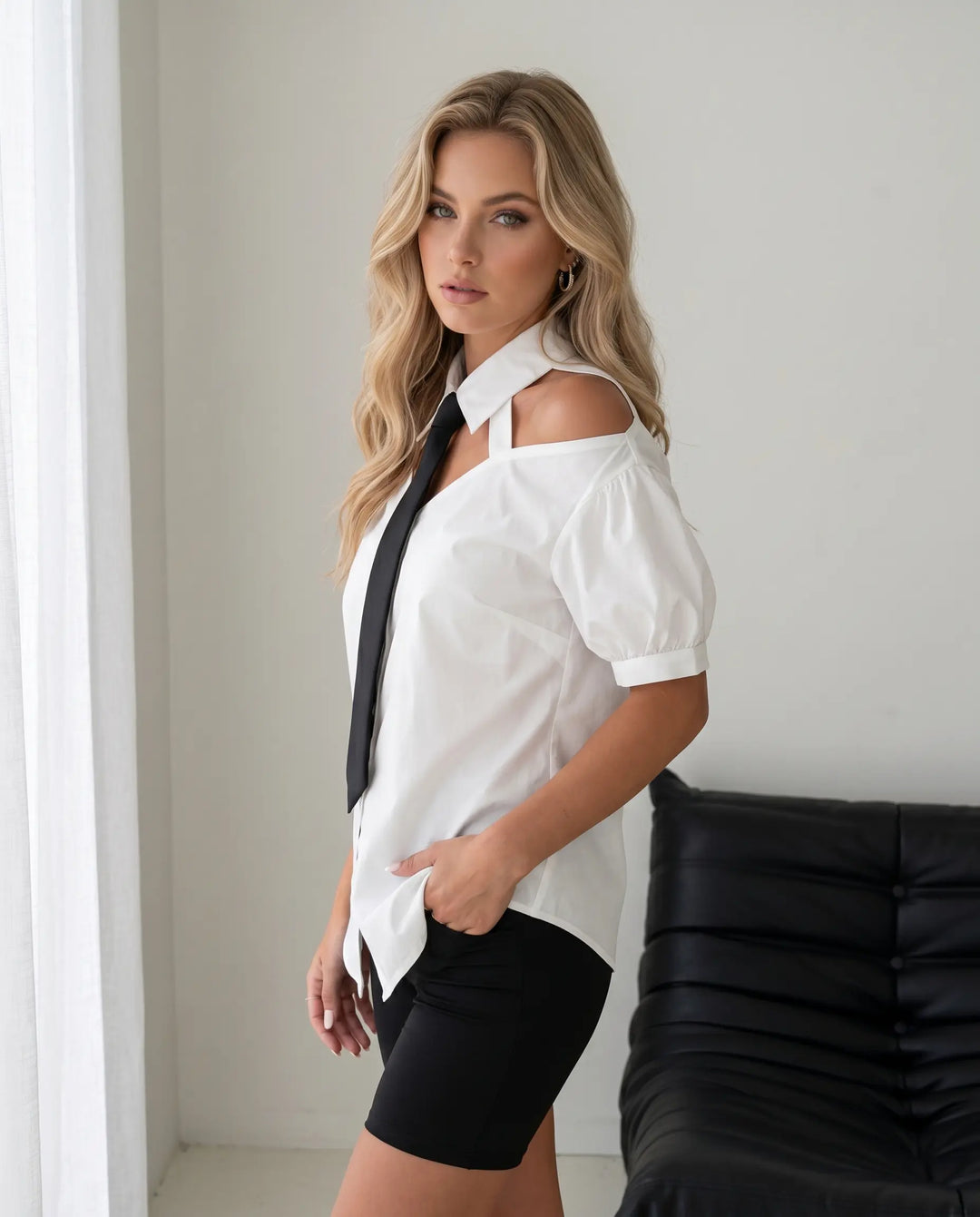 SOLACE  White Cold Shoulder Poplin Necktie Slim Fit Regular Shirt 