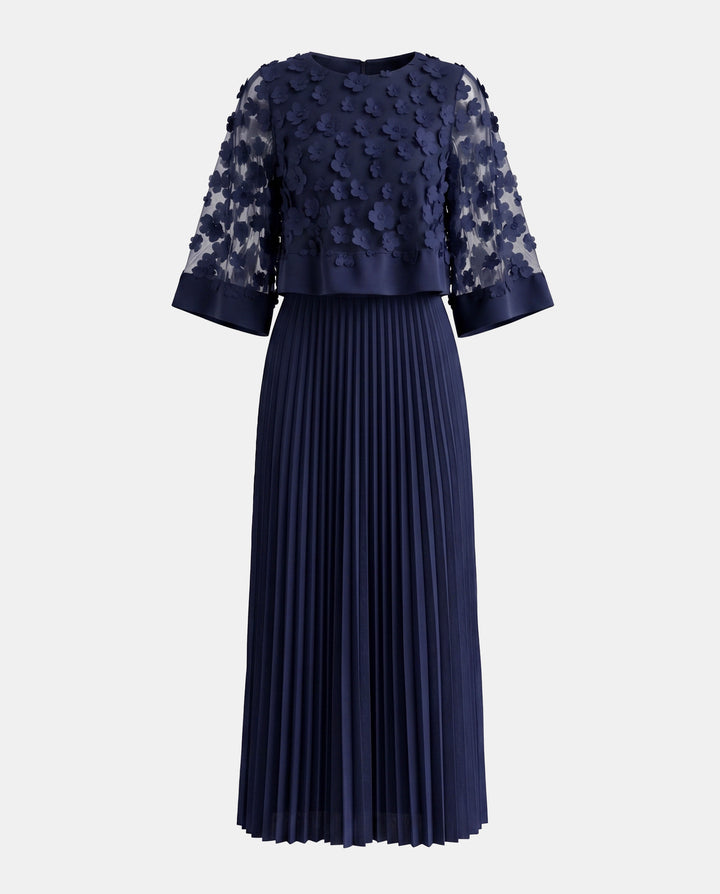 Elegant 3D Floral Pleated Maxi Dress