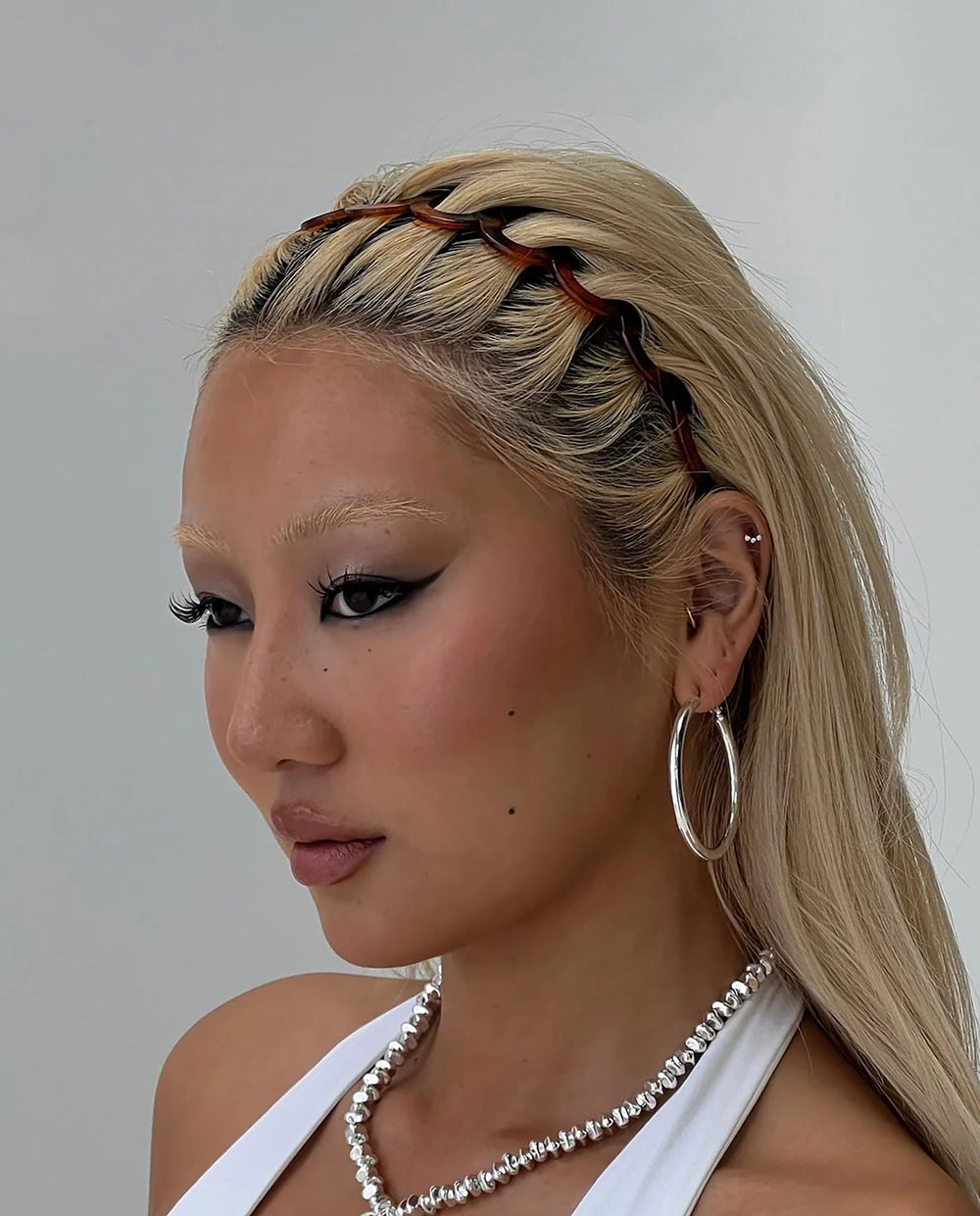 SOLACEScalloped Hollow Tortoiseshell Acetate Headband