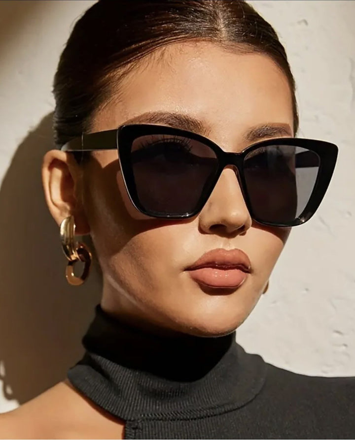 SOLACETwo Color Option Cat Eye Square Sunglasses Solid Black Lens Gradient Brown Lens