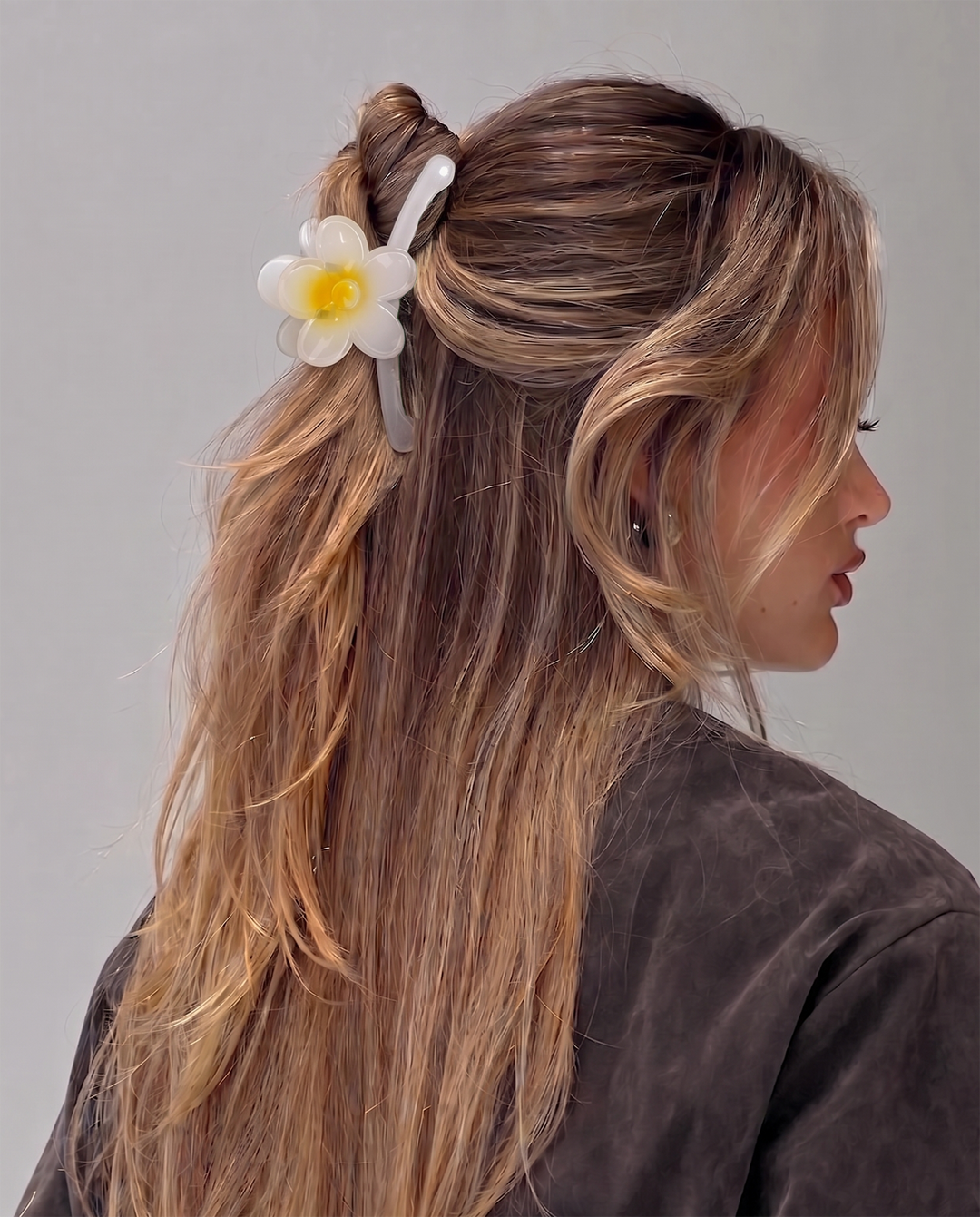 SOLACEWhite Plumeria Flower Acrylic Banana Hair Clip Barrette